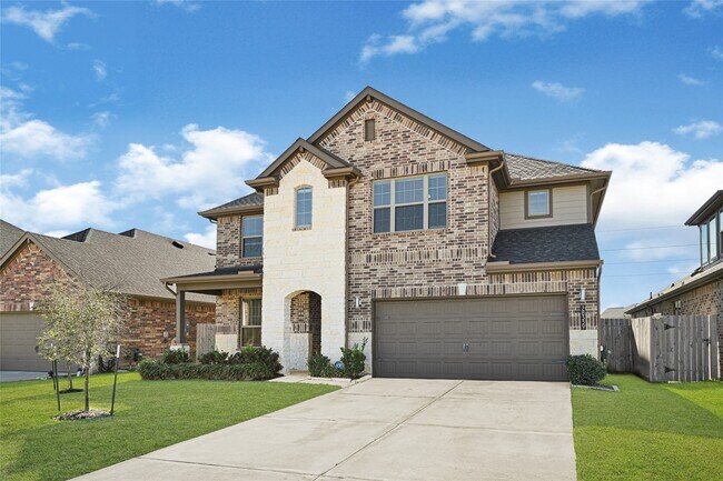 Building Photo - 28339 Halle Ray Dr