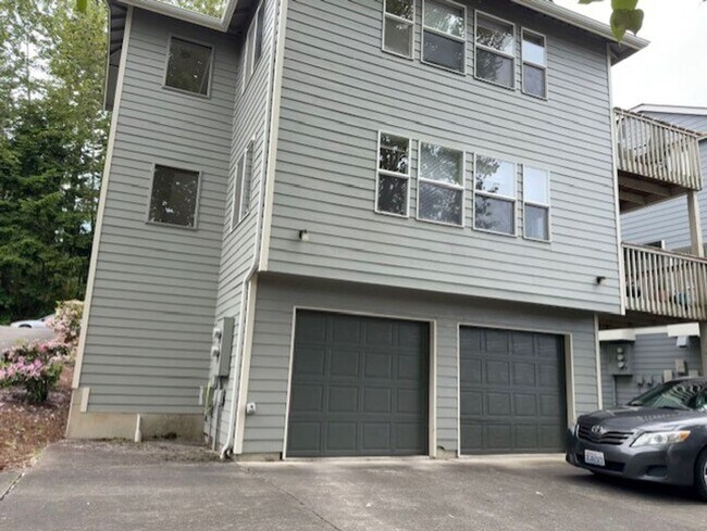 Foto del edificio - 811 Blueberry Ln