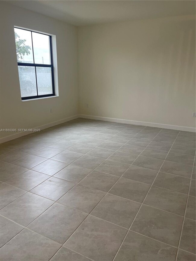 Building Photo - 3244 W 114th Terrace