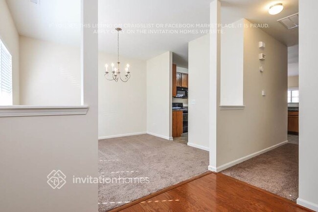 Foto del edificio - 5871 Sparrows Nest Way