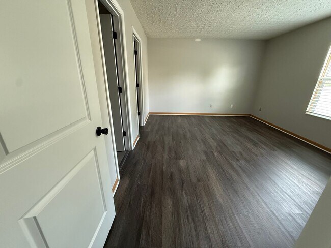 Foto del edificio - 3243 Meridian Rd