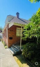Building Photo - 2779 Harkness St