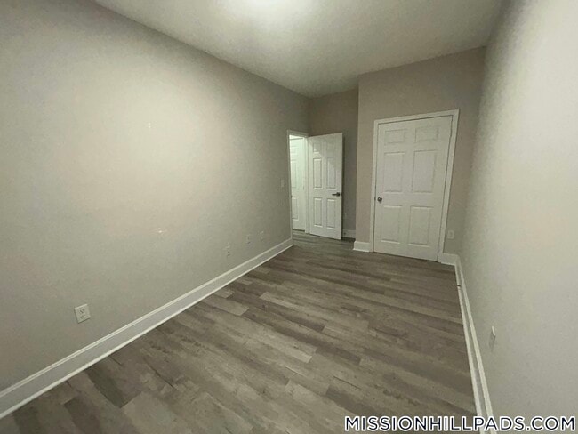 Building Photo - 15 Ruggles St