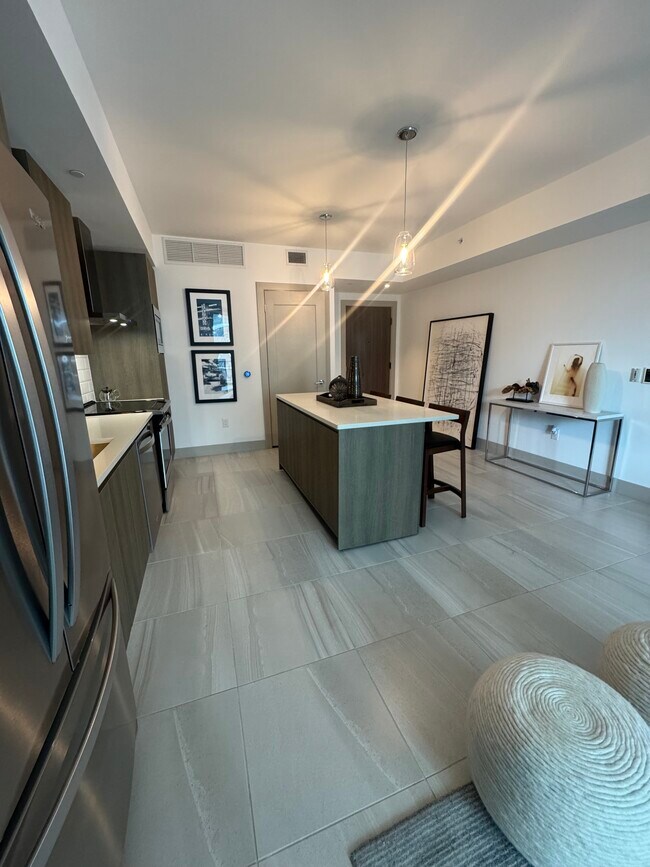 Foto del edificio - 564 SW 2nd St
