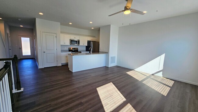 Foto del edificio - 61 N Conifer Dr