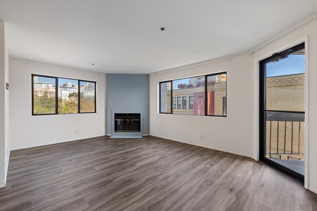 Photo - 720 Gough St Apartment