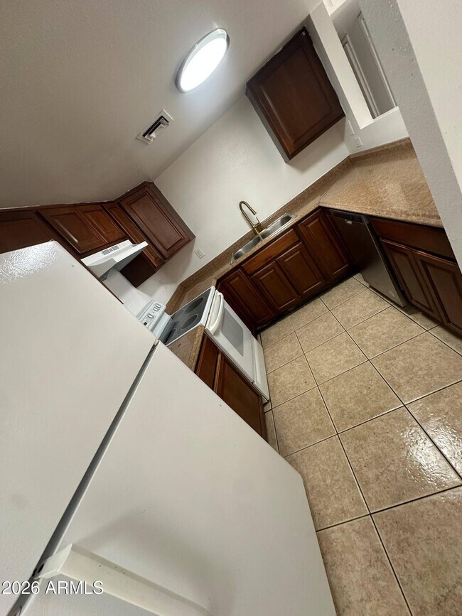 Foto del edificio - 2684 N 43rd Ave