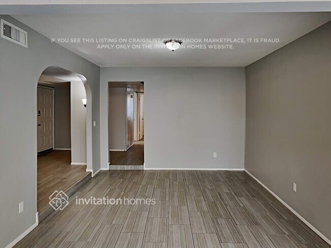 Foto del edificio - 2329 W Vineyard Rd