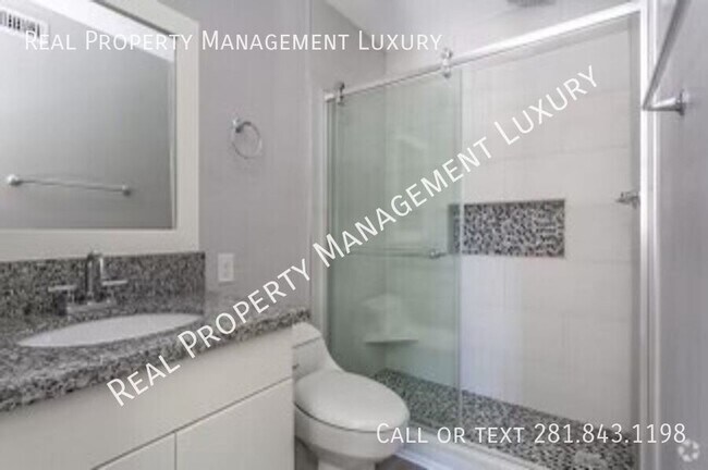 Foto del edificio - 2807 Beauchamp St