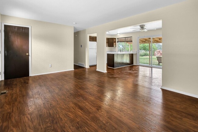 Photo - 4559 Ashfield Dr House