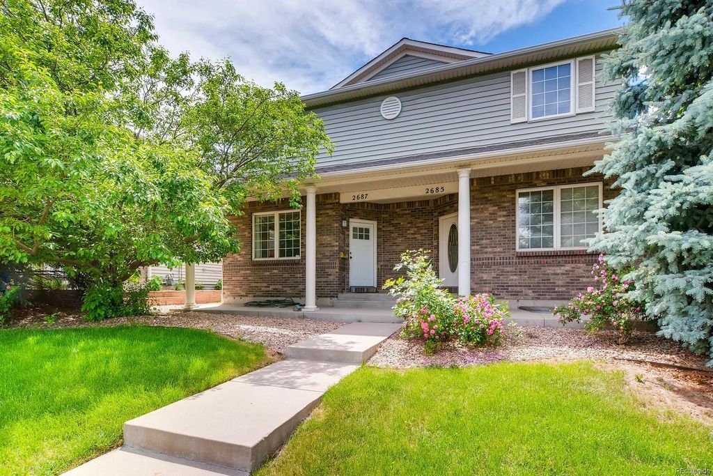 Front Door - 2687 S University Blvd (Denver, CO)