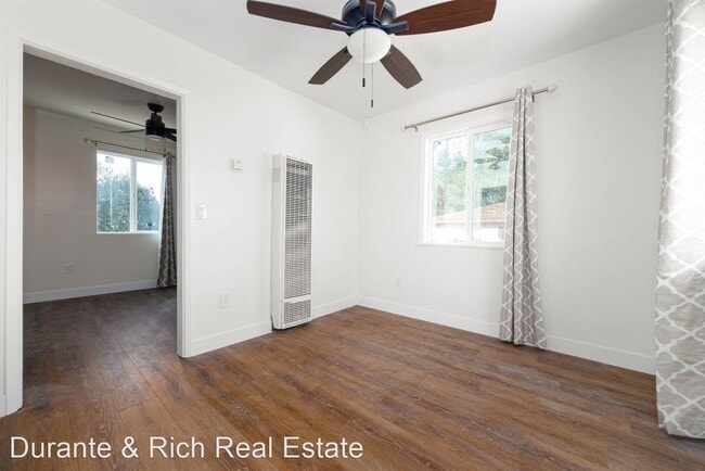 Building Photo - 1 br, 1 bath House - 722 Jewell Drive