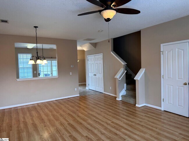 Building Photo - 115 Cirrus Ct