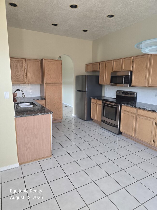 Kitchen 1 - 2127 Globe Willow Ave NE