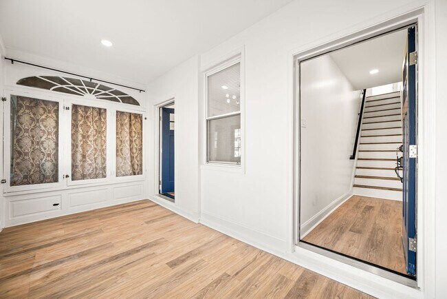 Foto del edificio - 6128 Chestnut St