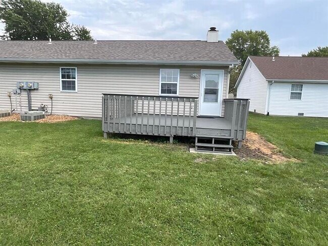 Building Photo - 907 Terrace Ct