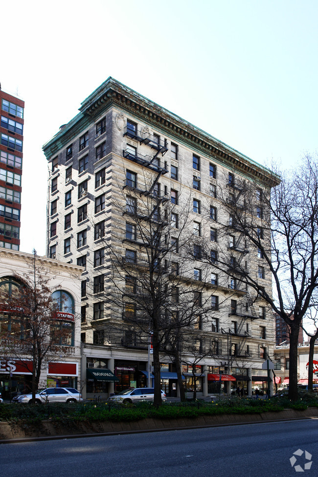 Foto del edificio - 225 W 80th St