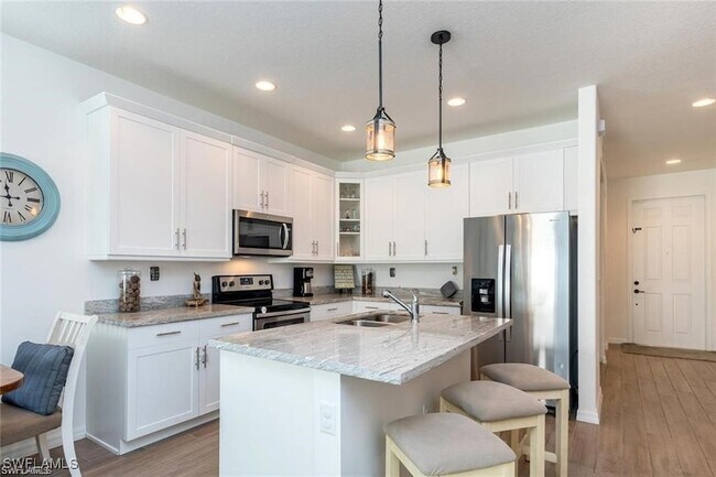 Building Photo - 8793 Madrid Cir
