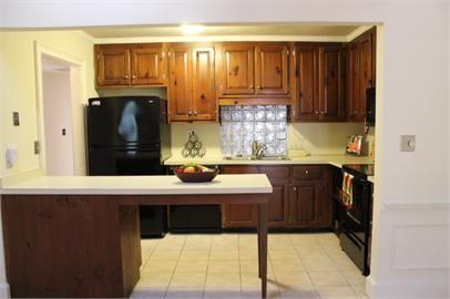 Building Photo - 440 Forestgate Ct