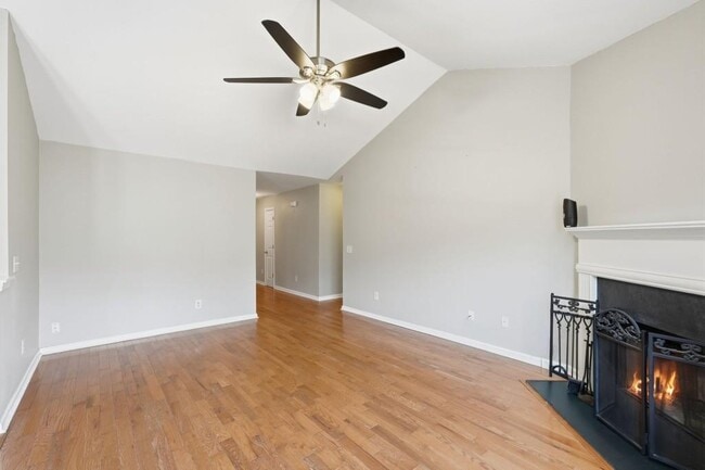 Building Photo - 5055 Blue Goose Ct