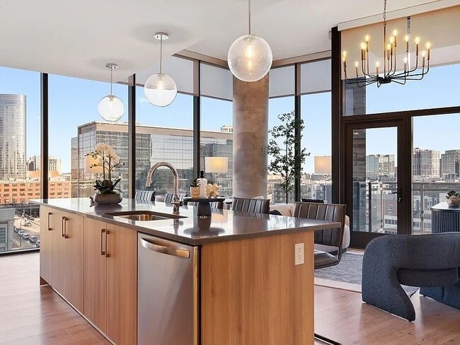 Photo - 1212 Demonbreun St Apartment