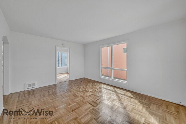 Foto del edificio - 1386 35th Ave