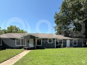 Building Photo - 1602 E Nall St