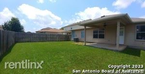 Foto principal - 3 br, 2 bath House - 132 Steer Ln
