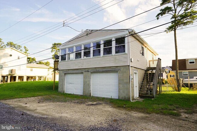 Foto del edificio - 33372 River View Ave