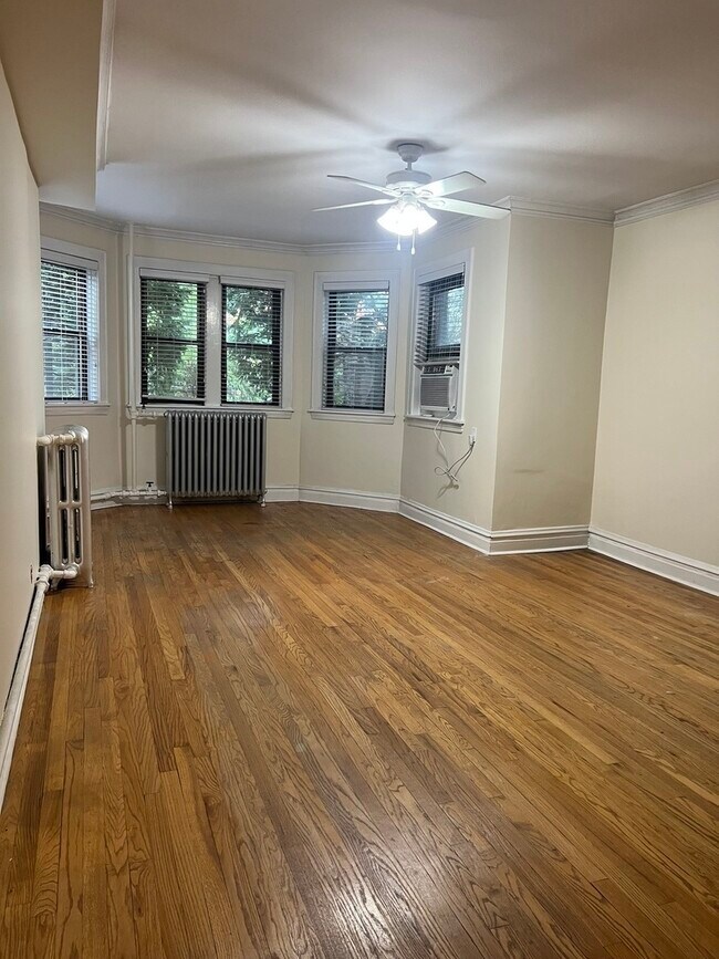 Foto del edificio - 4716 N Paulina St