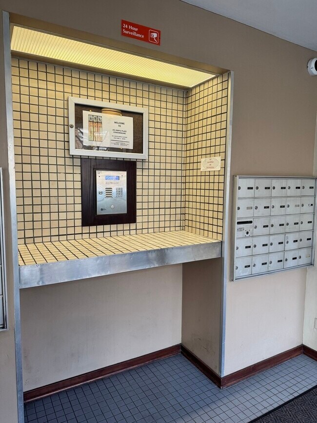 Foto del edificio - 201 S Maple Ave