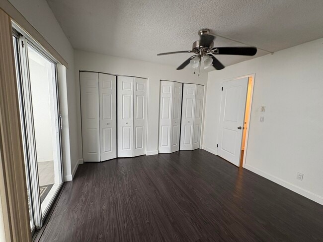 Foto del edificio - 26 Kingswood E