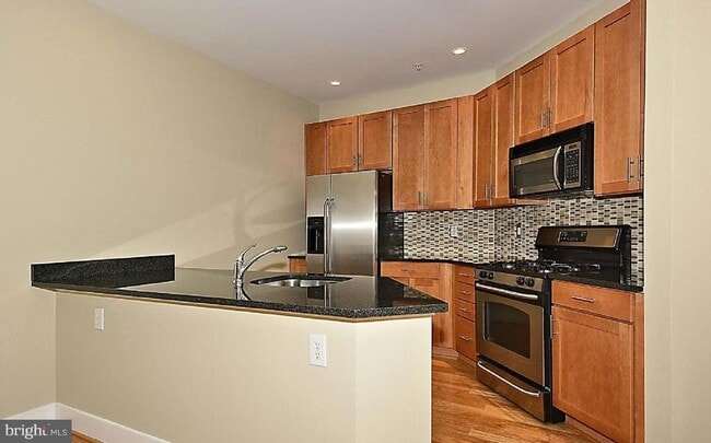 Foto del edificio - 1800 Wilson Blvd