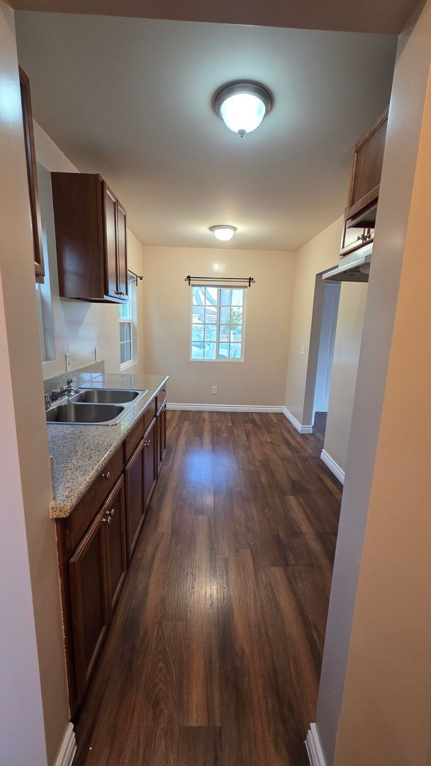 Building Photo - Grevillea Duplex