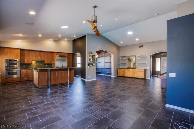 Foto del edificio - 10808 Hollow Creek Ln