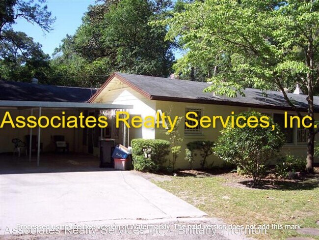 Foto del edificio - 4 br, 2 bath House - 1105 NW 14th Ave