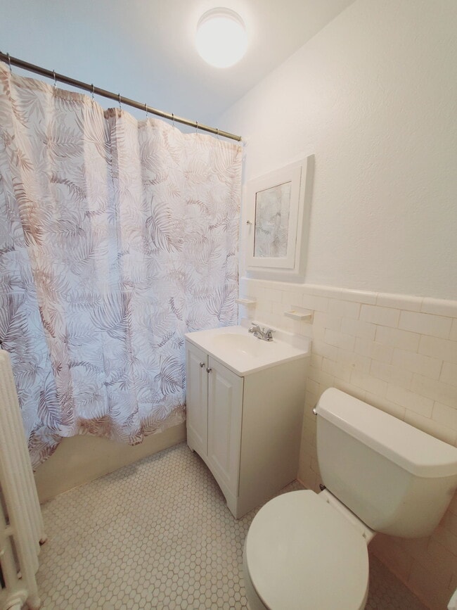 Building Photo - 53 Prospect St