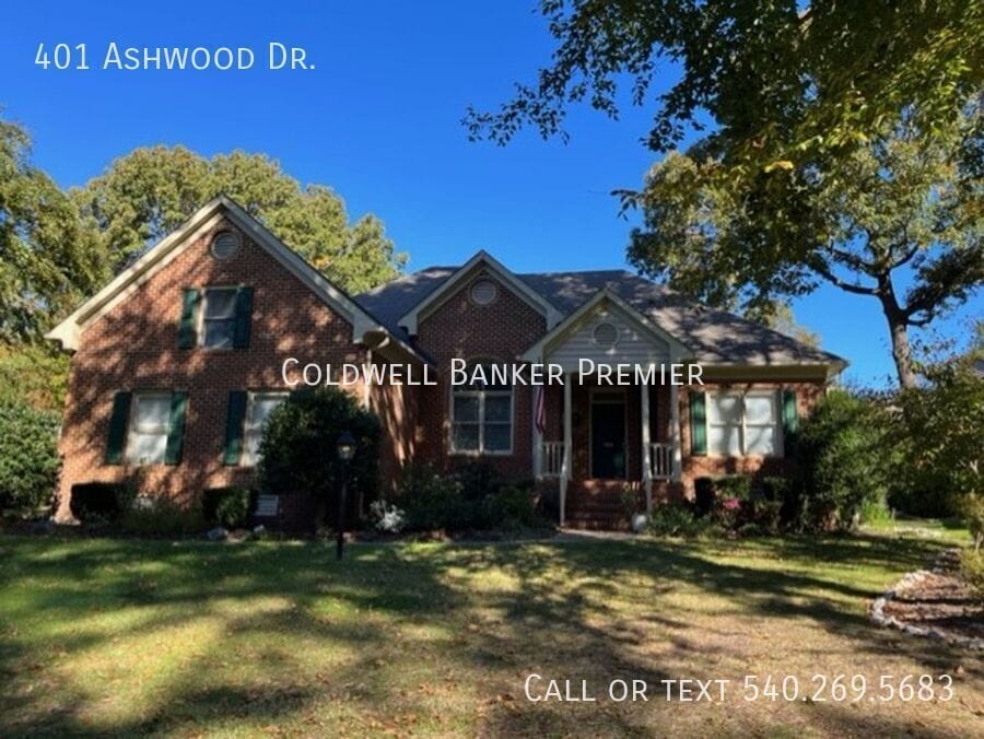 Foto principal - 401 Ashwood Dr