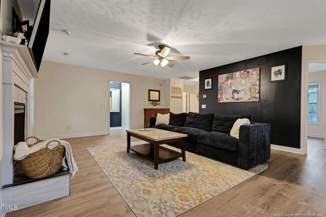 Foto del edificio - 36 Wildwood Way