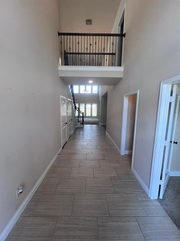 Foto del edificio - 1202 Watercrest Park Ln