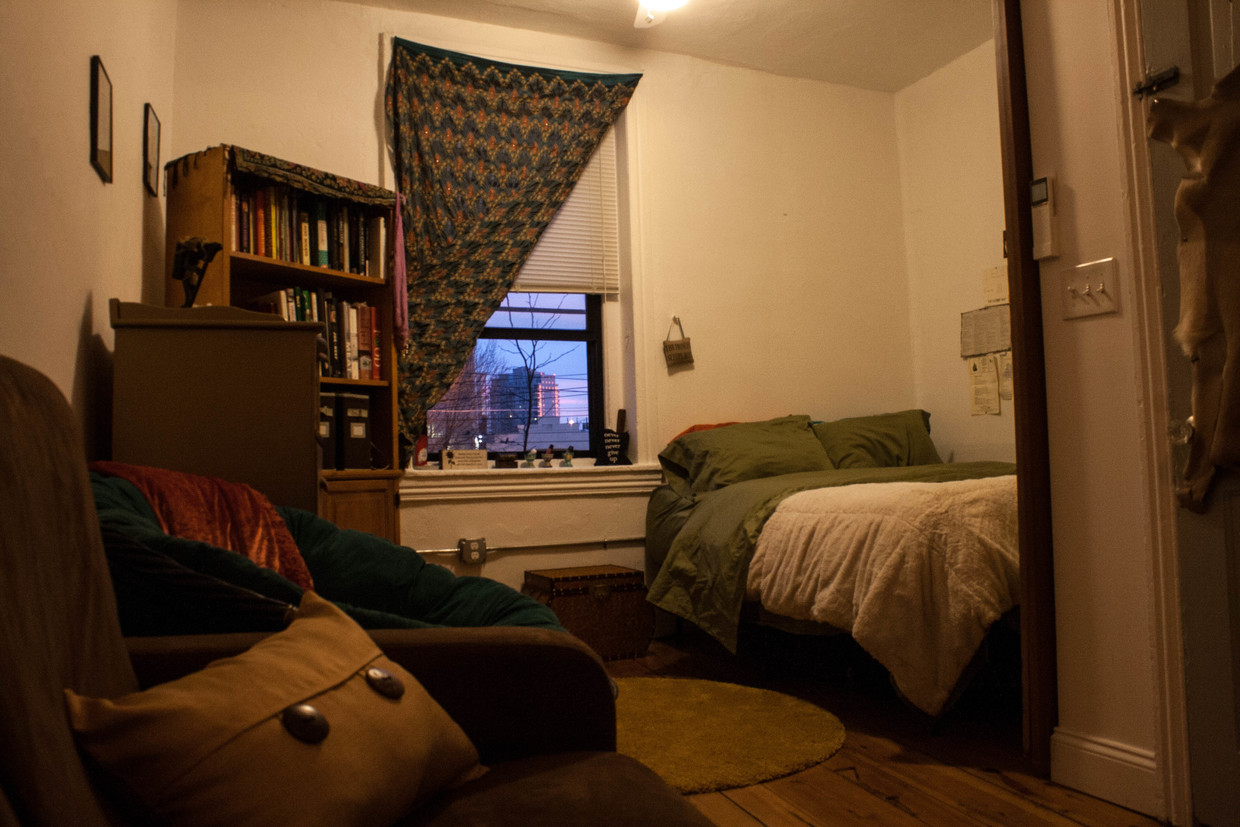 Foto principal - 11 W Girard Ave