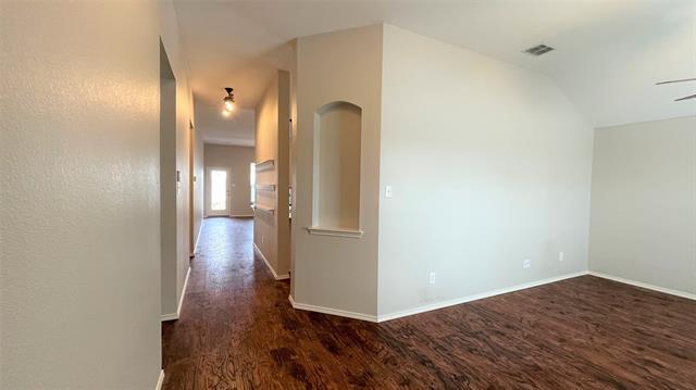 Building Photo - 8557 Hawks Nest Dr