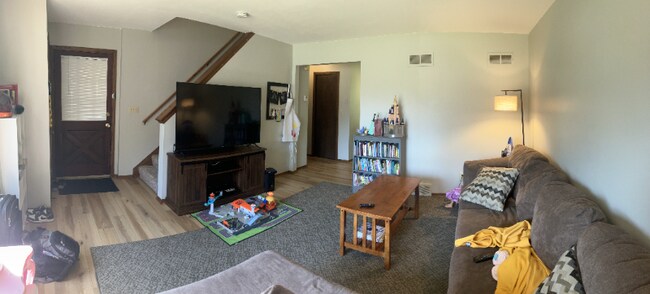 Foto del edificio - 2711 Albany Ct