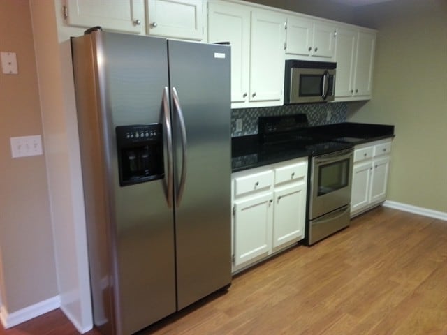 Foto del edificio - 609 Two Gait Ln