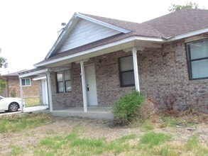 Building Photo - 108 Timber Ln
