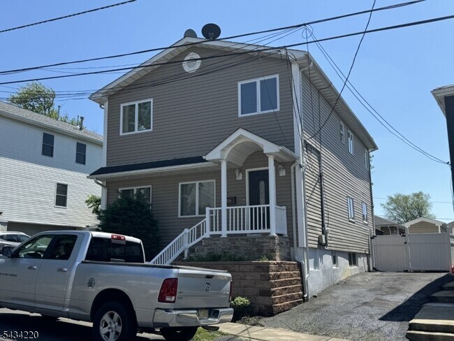 Foto del edificio - 137 Boston Ave