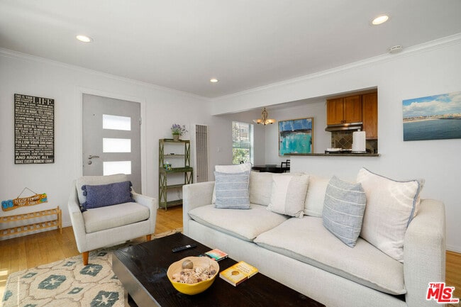 Building Photo - 2101 Ocean Ave