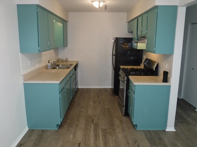 Foto del edificio - 1669 Ishnala Dr