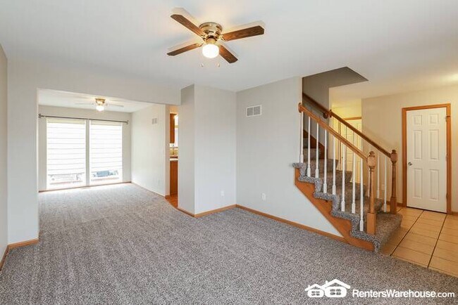 Foto del edificio - 4 Bed 2.5 Bath Home In Kearney! Available ...