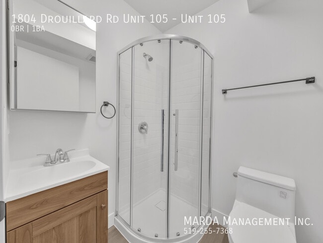 Building Photo - MODERN BACHELOR UNIT - PERFECT EAST WINDSOR LOCATION! INCLUSIVE